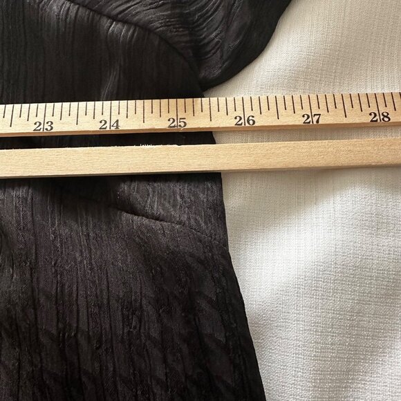 Calvin Klein Women's V-Neck Textured Blouse Size 2X Black 3/4 Sleeve Top - Picture 9 of 12